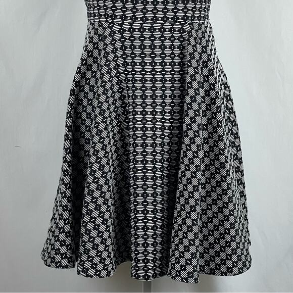 Anthropologie Maeve Black White Woven DollCore Swiftie Casual Dress Size 4 - Picture 4 of 13